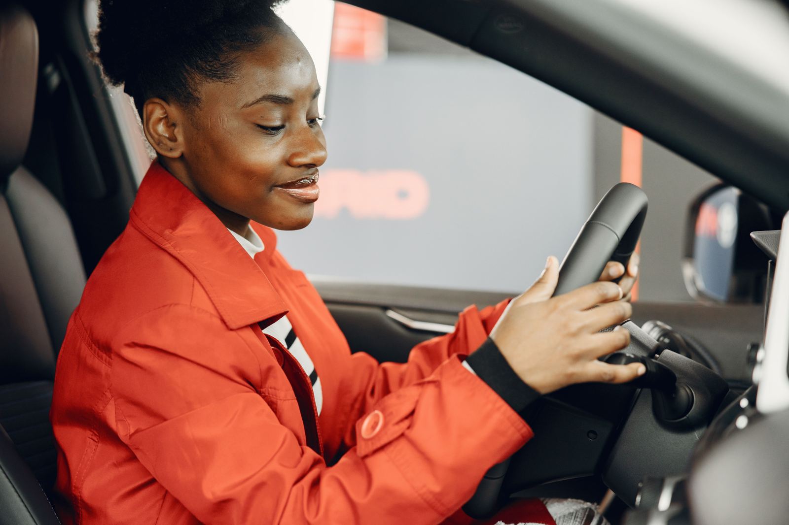 Conducteur au volant